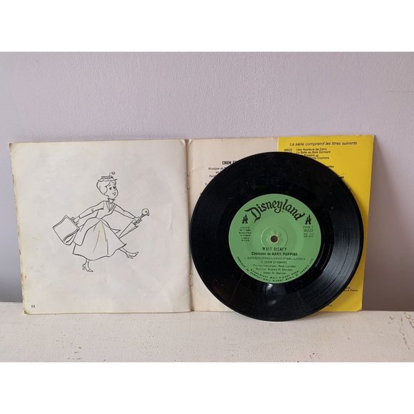 Walt Disney Mary Poppins Francais Book and Record - Picture 3 of 4